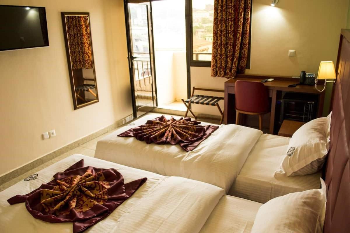 Hotel Jouvence International Yaoundé Eksteriør billede